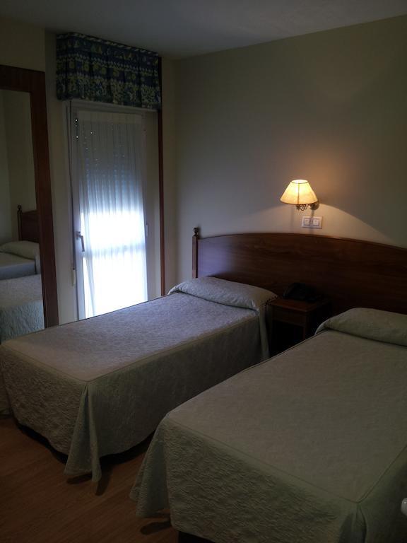 Begona Playa Hotel Gijón Kamer foto